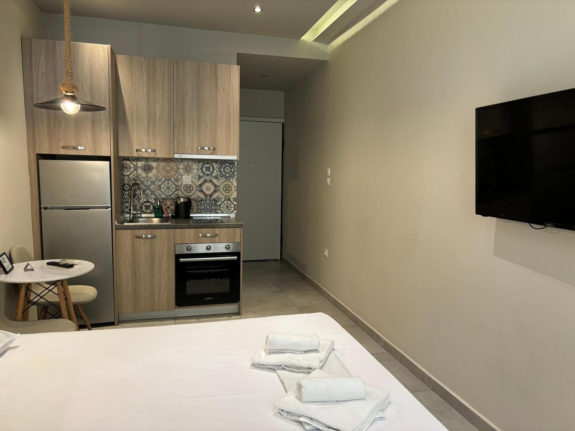 Upper Floor, The Luxury Suites Thessalonique Extérieur photo